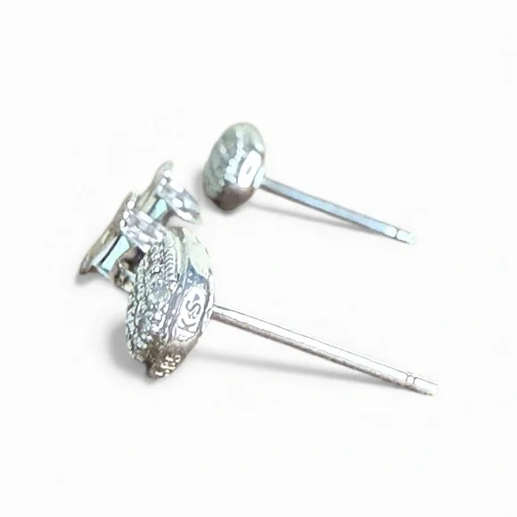 Kendra Scott 14k white gold diamond Amelee stud earrings - Picture 5 of 13